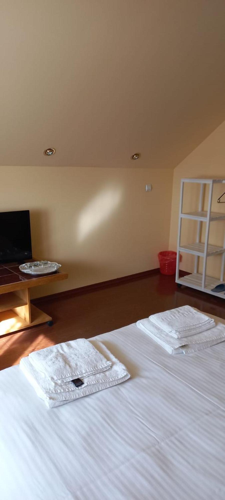 Cosy Bedroom For 2 With Balcony In A Family Villa Turnu Măgurele Екстериор снимка