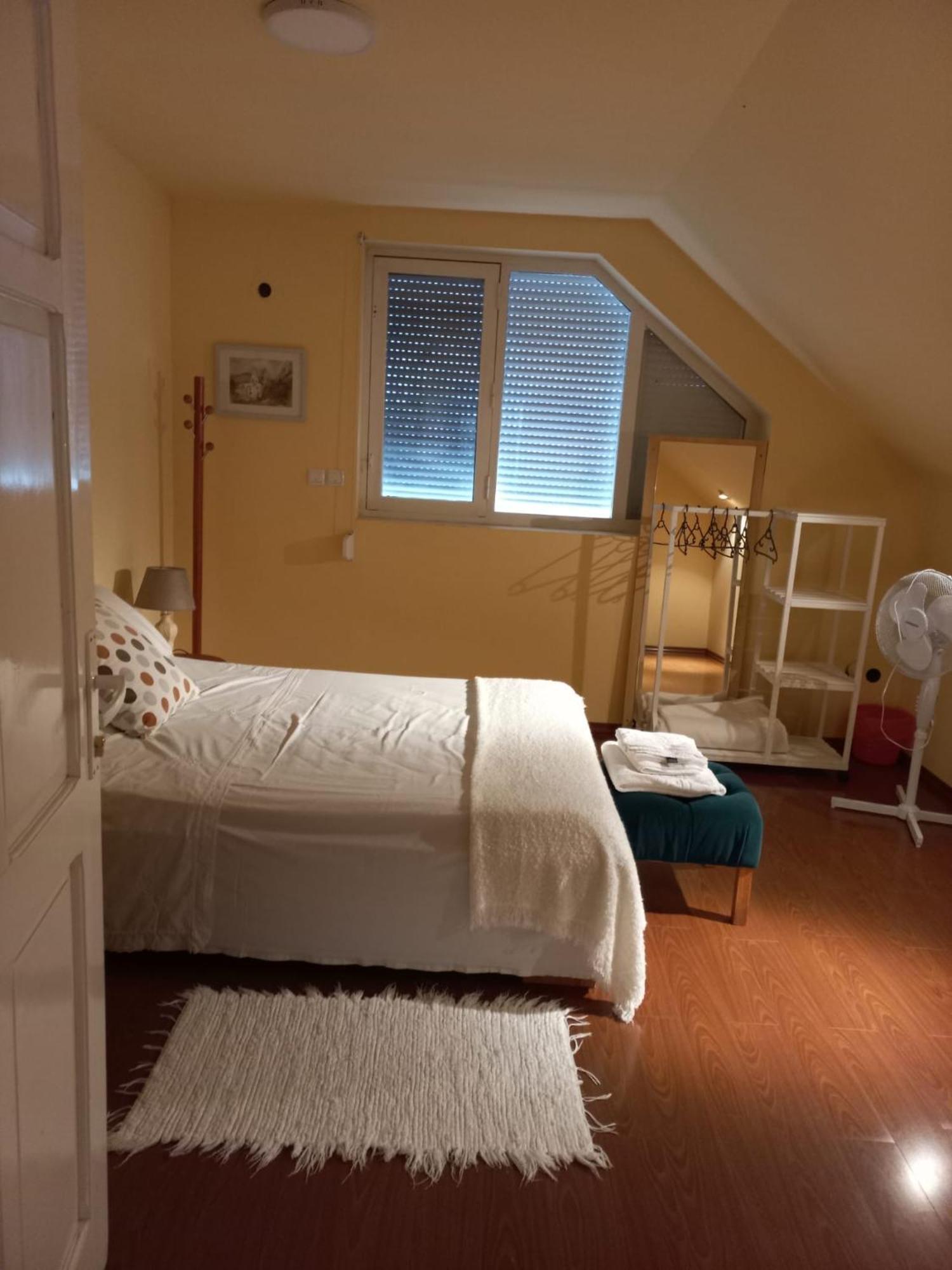 Cosy Bedroom For 2 With Balcony In A Family Villa Turnu Măgurele Екстериор снимка